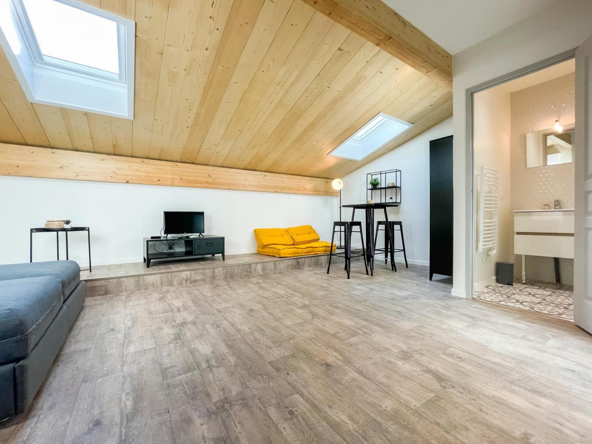 Studios Climatises En Centre Ville Bordeaux Luaran gambar