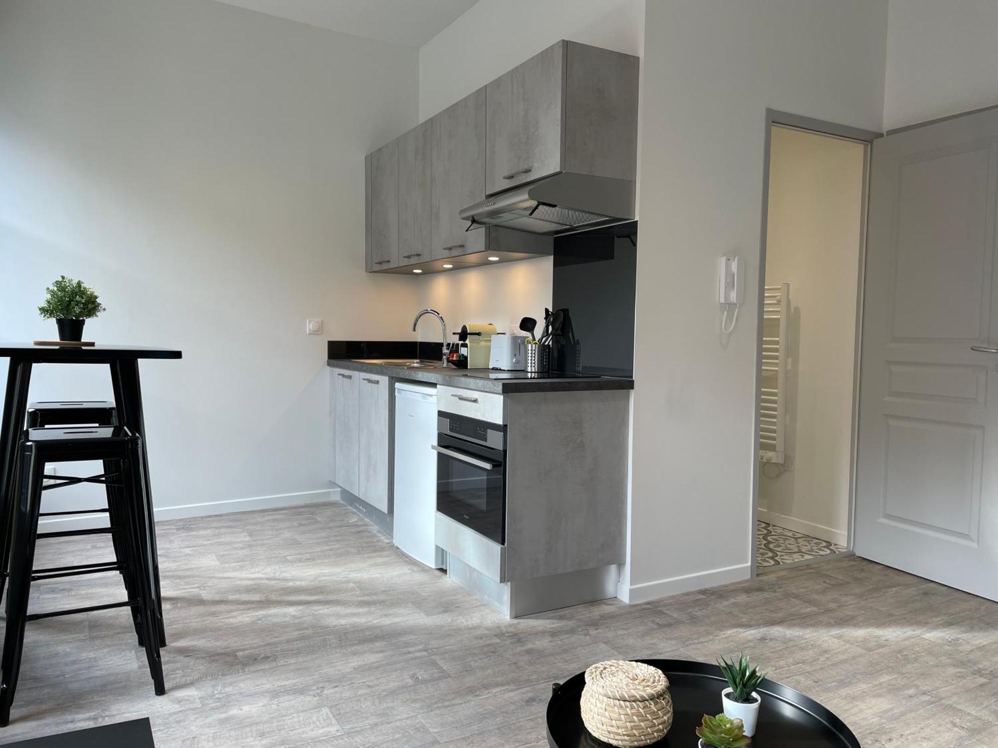 Studios Climatises En Centre Ville Bordeaux Luaran gambar